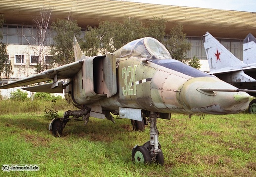 MiG-23B, 321 gruen