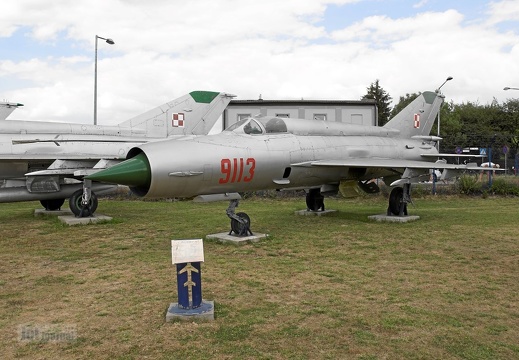 9113 MiG-21MF
