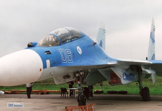 Su-30MKI, 06 blau