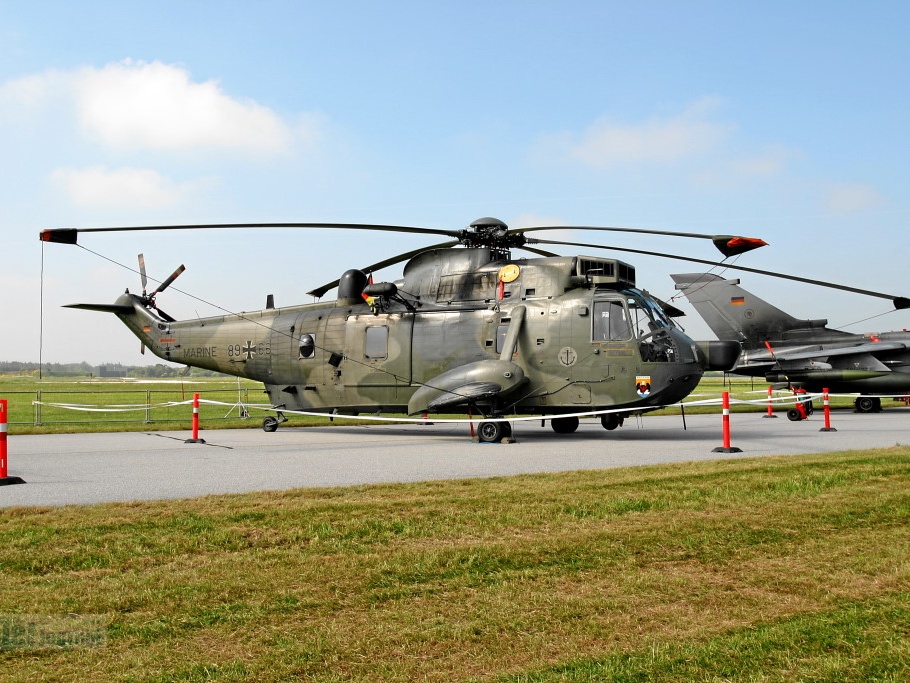 89+66 SeaKing Mk41 MFG5 GNY (2333 visitas) 89+66 SeaKing Mk41 MFG5 GNY