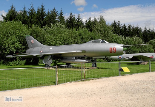 09 Su-7BM ex Poland