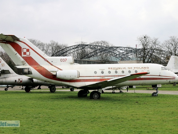 037, Jak-40 / Yak-40 (3406 odwiedzin) Polish Aviation Museum, Krakow 037, Jak-40 / Yak-40