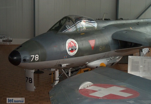 J-4078 Hawker Hunter F Mk58 Pic4