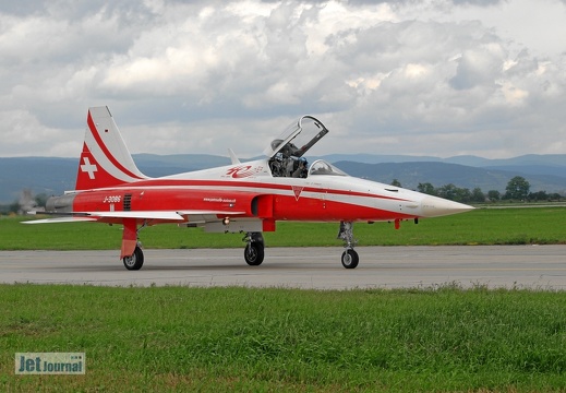 J-3086 F-5E Patrouille Suisse