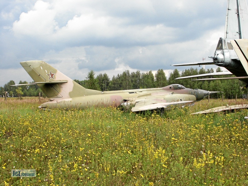 Jakowlew Jak-28PP, 43 blau (2190 visitas) Monino 2003, ausserhalb des Ausstellungsgelaende Jakowlew Jak-28PP, 43 blau