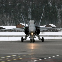 J-5016 F-18C Hornet Pic6