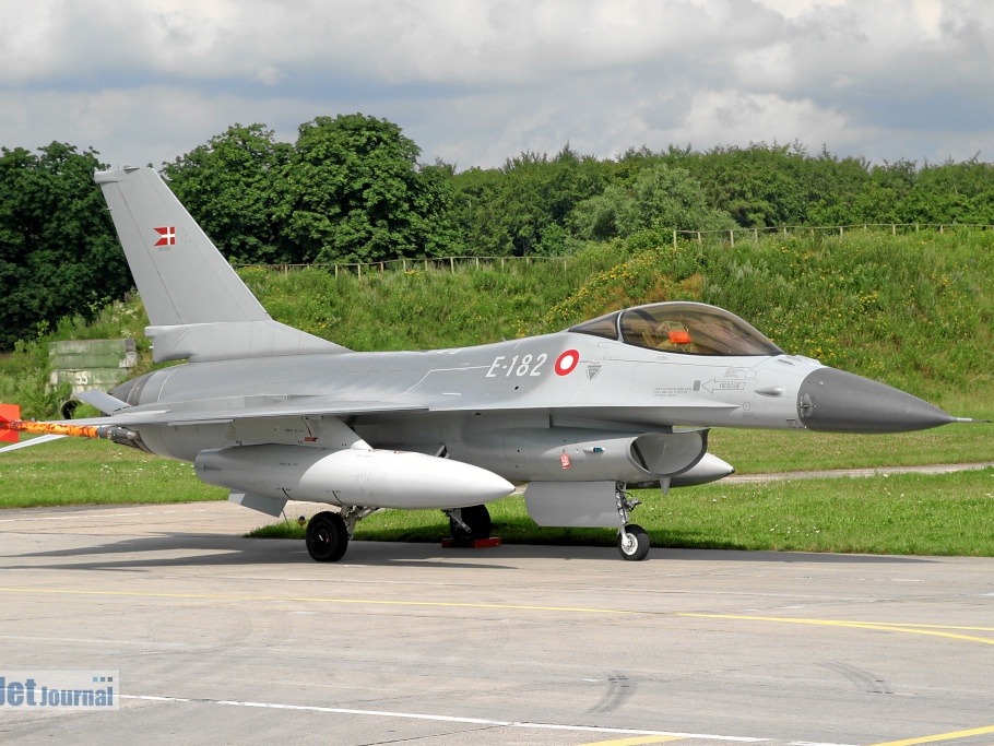 E-182 F-16AM RDAF Pic5