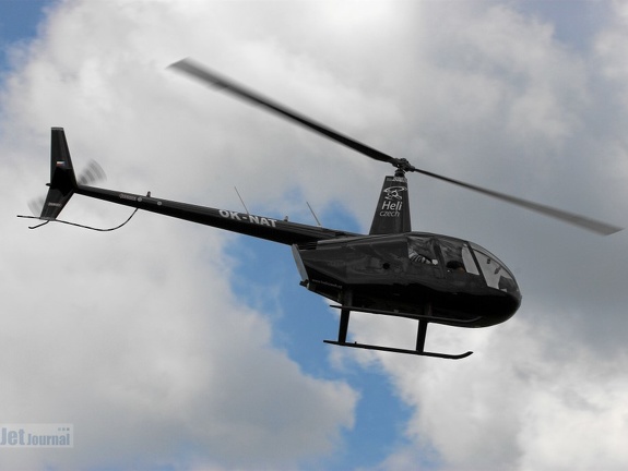 OK-NAT Robinson R44 (1912 visitas) OK-NAT Robinson R44