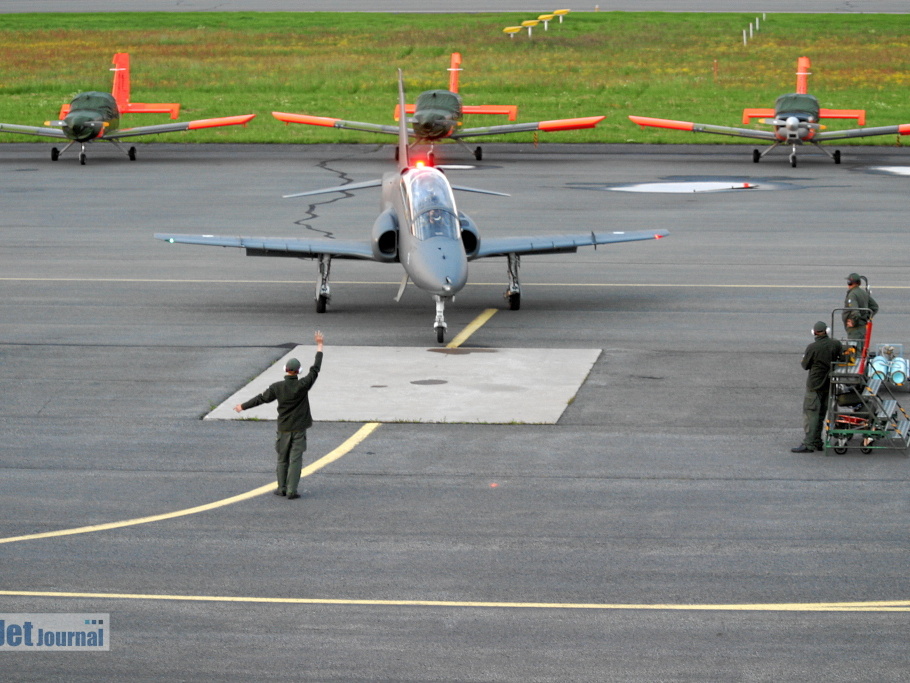 HW-327 Hawk Mk51 KoulLLv Ilmavoimat