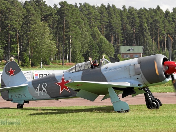 F-AZZK Jak-3U (просмотров: 2115) F-AZZK Jak-3U