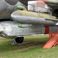 Su-22M4, Container KKR-1T und Störcontainer SPS-141MWGÄ
