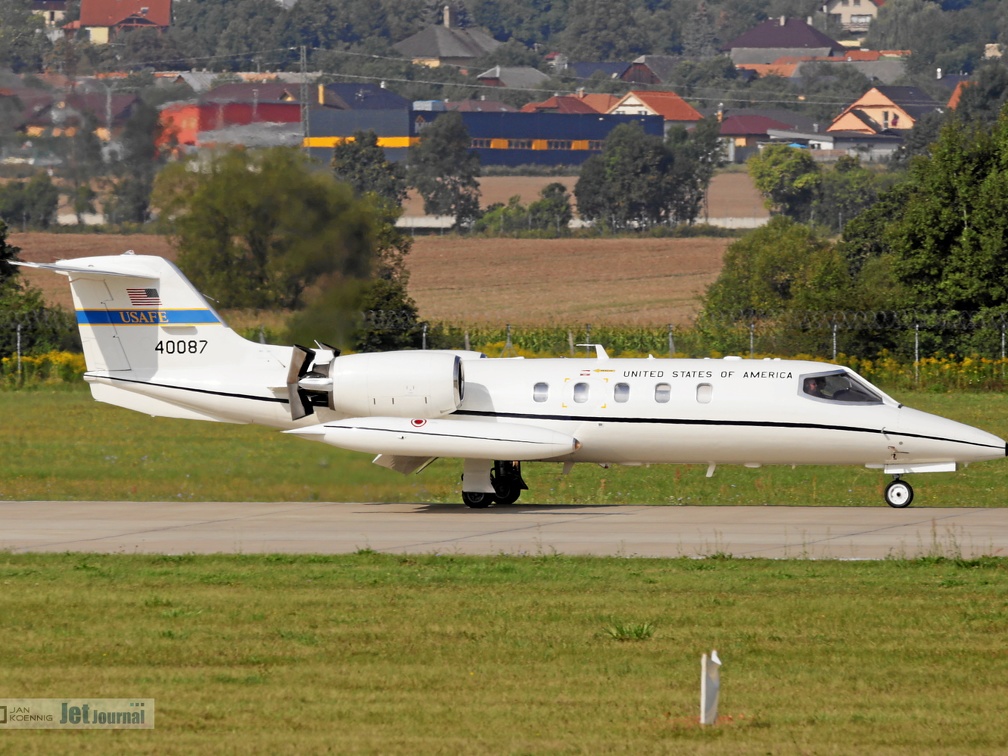 40087, C-21 Learjet