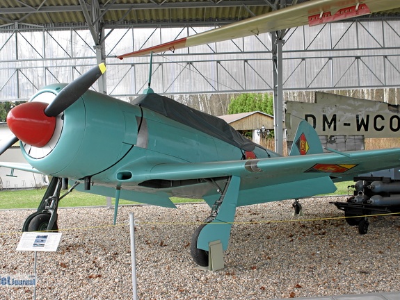 Jak-11, 98 ex. NVA (4004 відвідувань) Jak-11, 98 ex. NVA