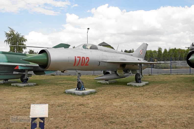 1702_mig-21pf_20150827_1741709947.jpg