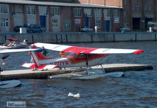N777YW Cessna R172K Hawk XP II Pic1