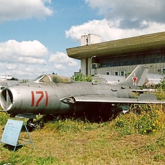 MiG-19S, 171 rot