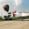 Su-24M2, 38 weiss (3113 Besuche) MAKS 2001 Su-24M2, 38 weiss