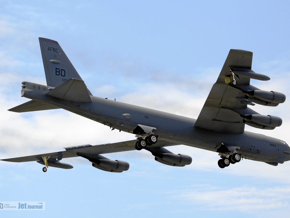 60-003 DB / AFRC, B-52H Stratofortress