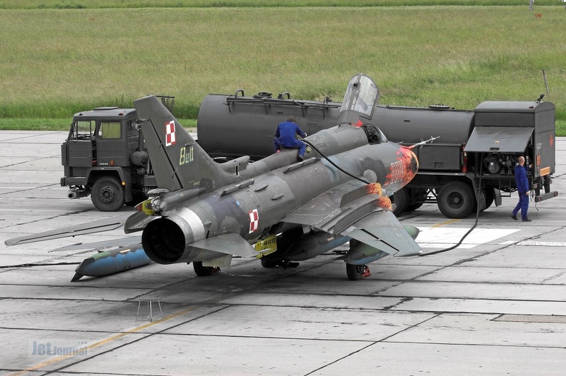 8818_su-22m-4_8elt_betankung_20150111_1864032113.jpg