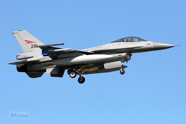 281_f-16am_luftforsvaret_20131229_1360921450.jpg