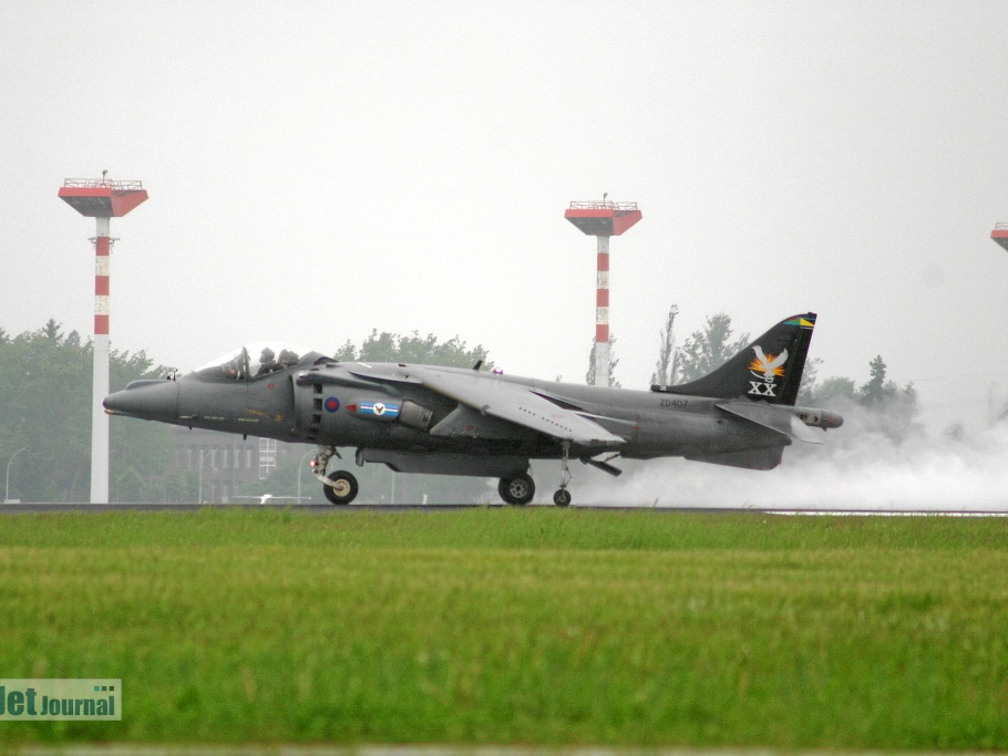 ZD407 36 Harrier GR7 20Rsqn RAF Pic3 (818 visites) ZD407 36 Harrier GR7 20Rsqn RAF Pic3