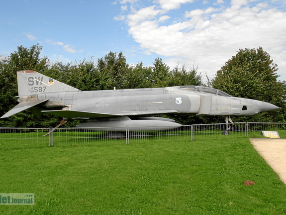 68-0587 SW MDD RF-4C Phantom Pic1 (2262 відвідувань) 68-0587 SW MDD RF-4C Phantom Pic1