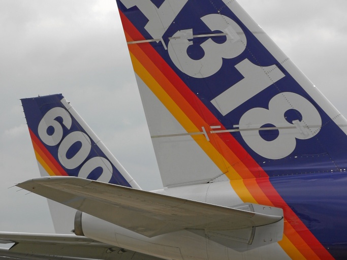 A318 und A340-600 (908 visite) A318 und A340-600
