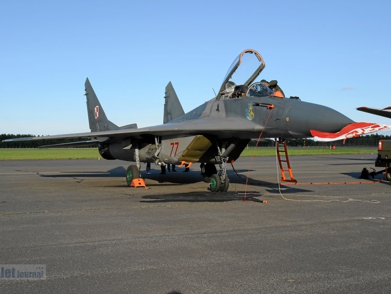 77 MiG-29 1.elt Polish Air Force (2241 Besuche) Lentajien Juhannus Midnight Sun Airshow 2006 Kauhava Finnland 77 MiG-29 1.elt Polish Air Force