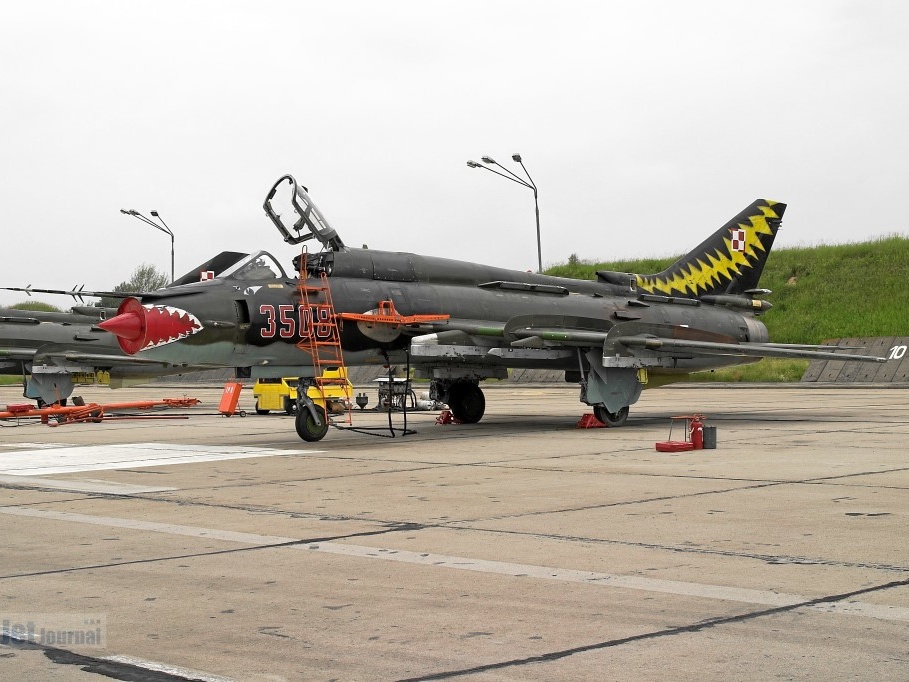 3508 Su-22M-4 8elt