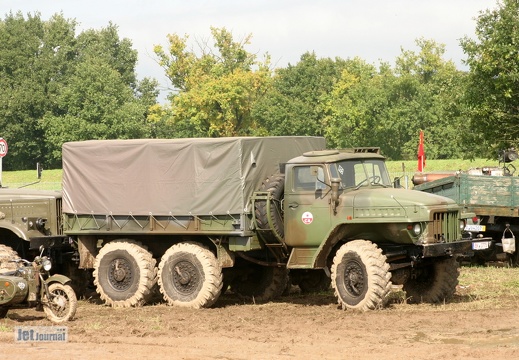 URAL-375D Pritsche/Plane