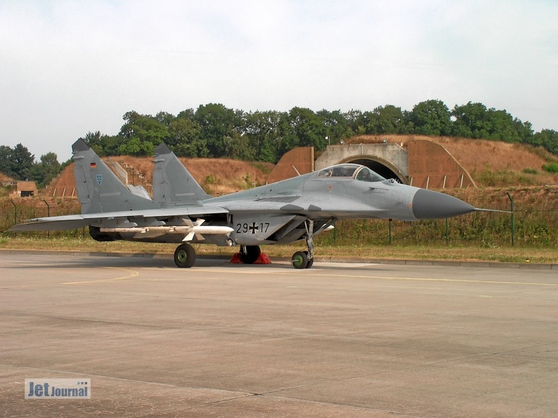 29+17 MiG-29G (5567 visits) Fototag JG73"S" Laage 21.08.2003 29+17 MiG-29G