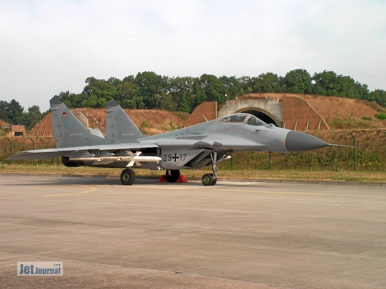 29+17 MiG-29G