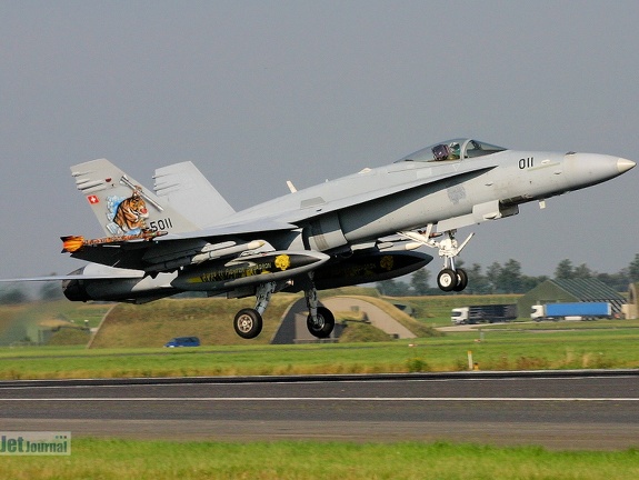 J-5011, F-18, Schweizer Luftwaffe