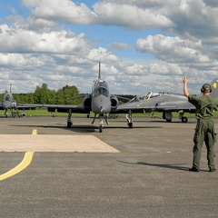 Midnight Hawks Rückkehr nach der Vorführung (2239 Besuche) Lentajien Juhannus Midnight Sun Airshow 2006 Kauhava Finnland Midnight Hawks Rückkehr nach der Vorführung