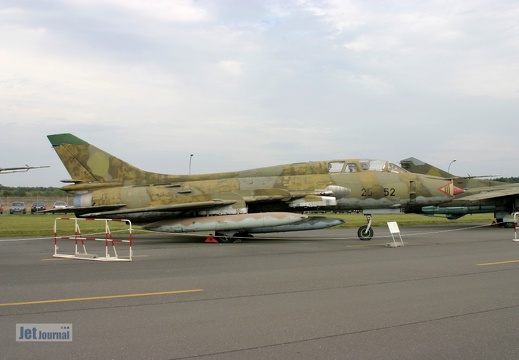 25-52, Su-22UM3K, ex. NVA 112