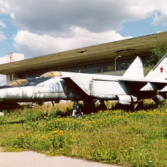 MiG-25PU, 90 blau (2729 visites) Aufnahmedatum 2001 MiG-25PU, 90 blau