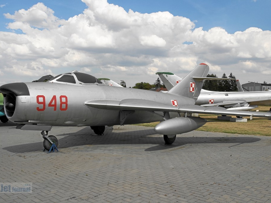 948 MiG-17PF (2578 Besuche) 948 MiG-17PF