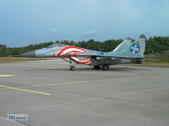 29+10 MiG29 JG73 (5348 visitas) Fototag JG73"S" Laage 21.08.2003 29+10 MiG29 JG73