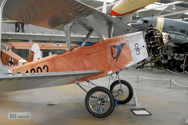 d-eosm_d-1202udet_flamingo_pic3_15_20090501_1478882480.jpg