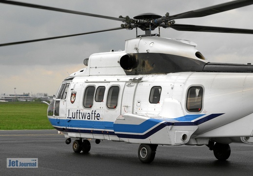 82+03 AS532U2 Flugbereitschaft Pic5 (799 visitas) 82+03 AS532U2 Flugbereitschaft Pic5