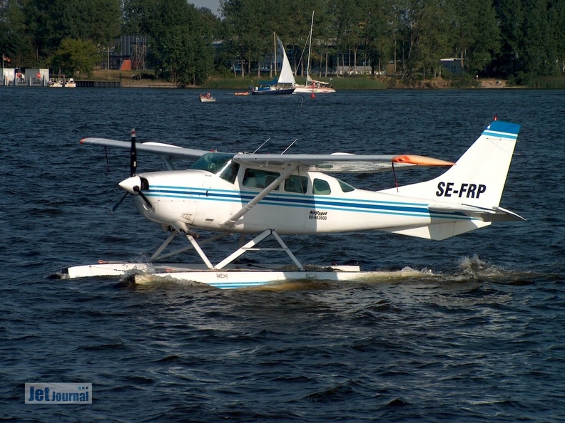 SE-FRP Cessna U.206F Stationair Pic5 (3162 Besuche) SE-FRP Cessna U.206F Stationair Pic5