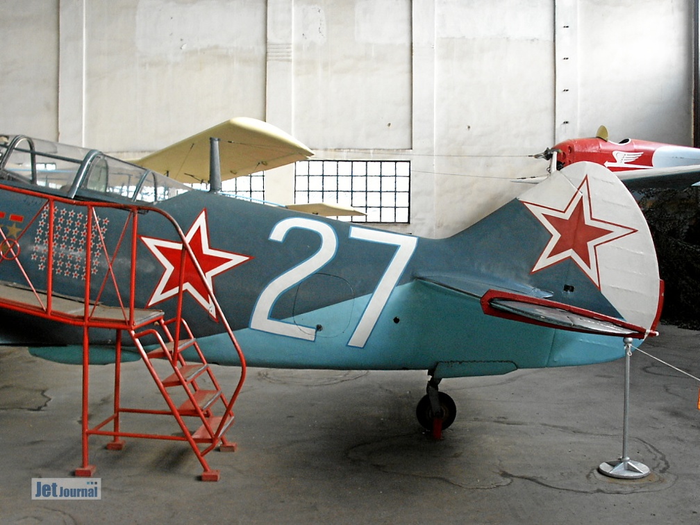 Lawotschkin La-7, 27 weiss (2967 Besuche) Monino 2003 Lawotschkin La-7, 27 weiss