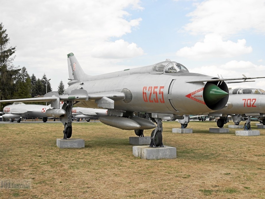 6255 Su-20 (2696 odwiedzin) 6255 Su-20