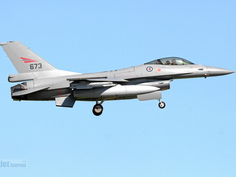 673 F-16AM