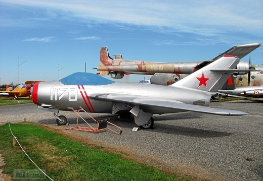 1170 MiG-15bis