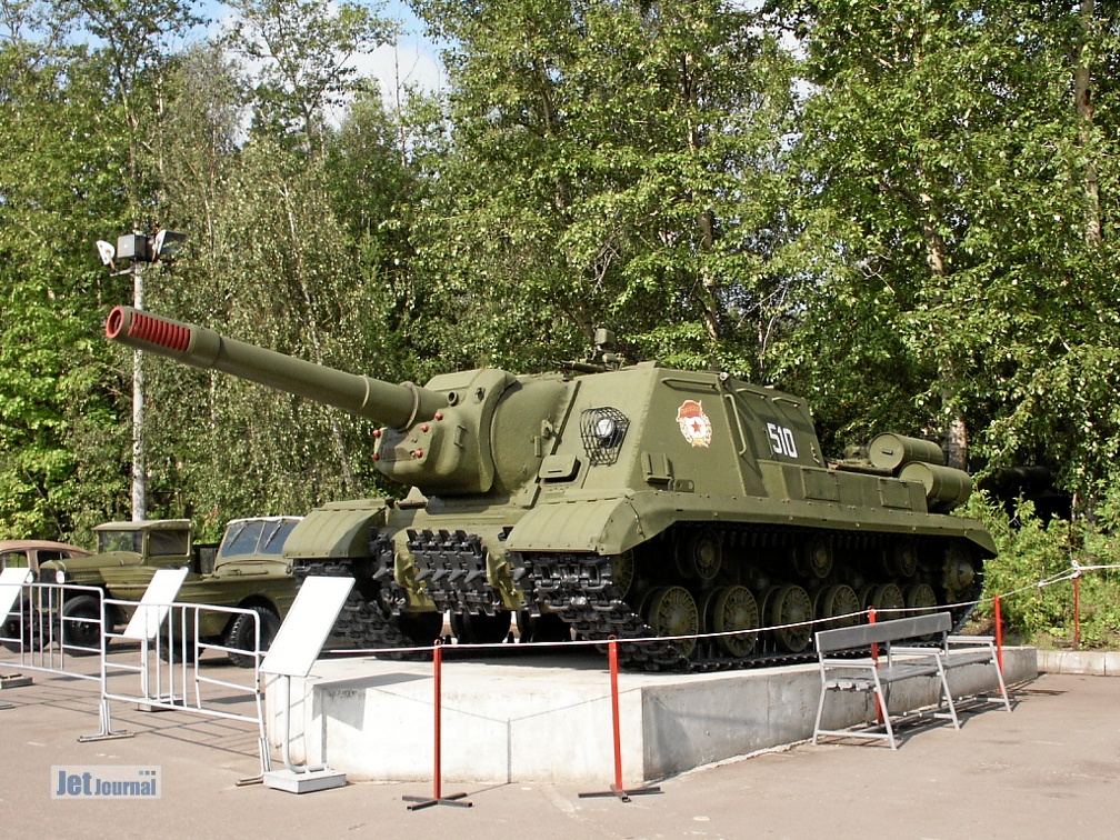 Selbstfahrlafette ISU-152K (просмотров: 2028) Moskau, Park des Sieges 2003 Selbstfahrlafette ISU-152K
