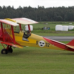 SE-CHG De Havilland DH-82A Tiger Moth II (2216 visites) SE-CHG De Havilland DH-82A Tiger Moth II