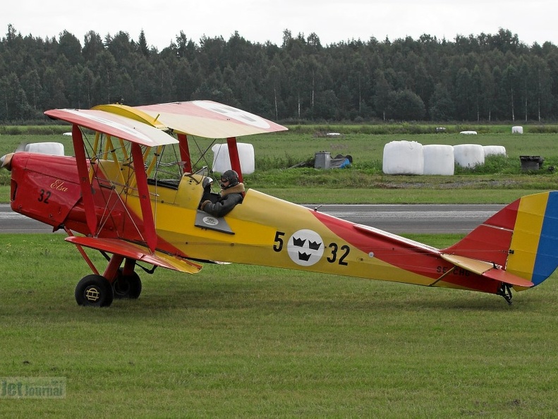SE-CHG De Havilland DH-82A Tiger Moth II (2216 návštěv) SE-CHG De Havilland DH-82A Tiger Moth II