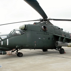 Mi-35P, 101 rot (2023 Besuche) MAKS 2003 Mi-35P, 101 rot