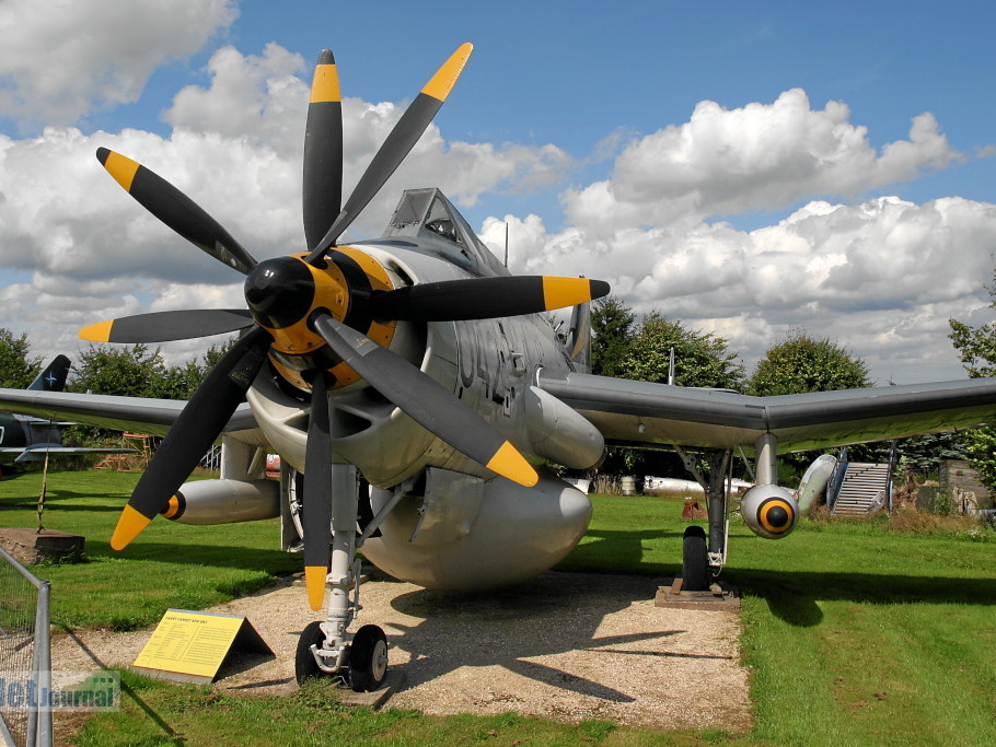 XL450 R-042 Gannet AEW3 Pic2 (2826 Besuche) XL450 R-042 Gannet AEW3 Pic2
